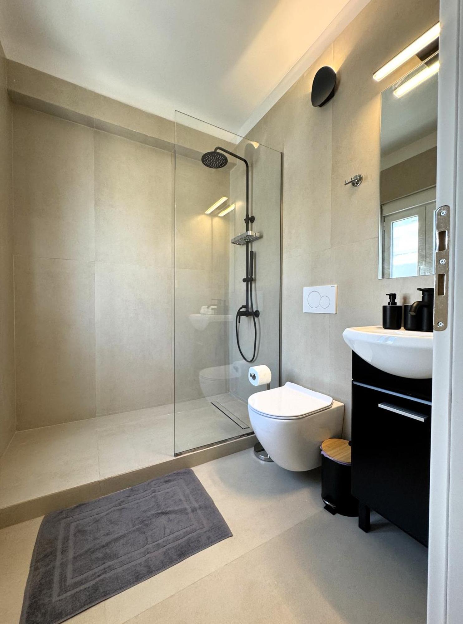 Piraeus Center Sea View Apartment Экстерьер фото